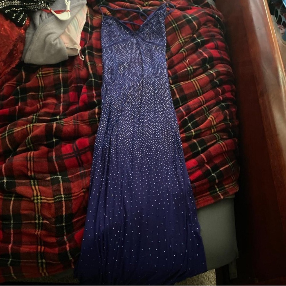 Elegant Royal Blue Gown with Glitter